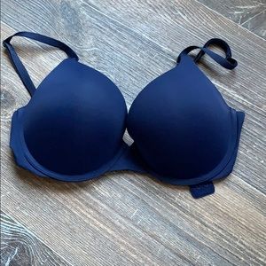Victoria’s Secret VS Push-up Bra